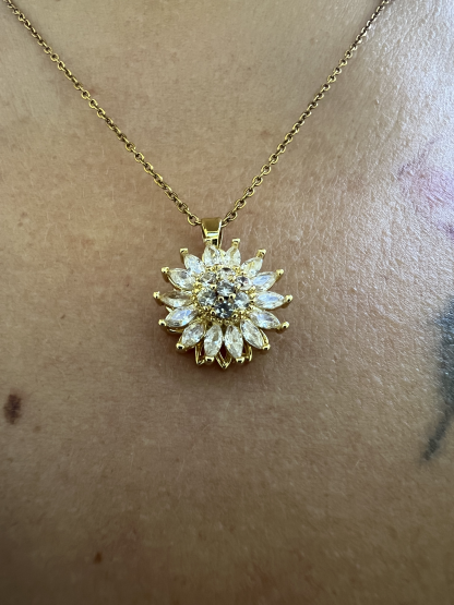Collier anti-stress avec pendentif rotatif – Image 4